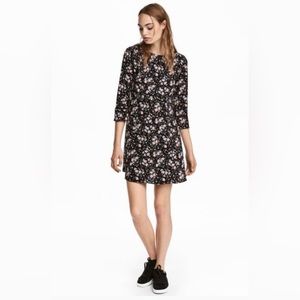 H&M‎ Crêped Dress Size 14
